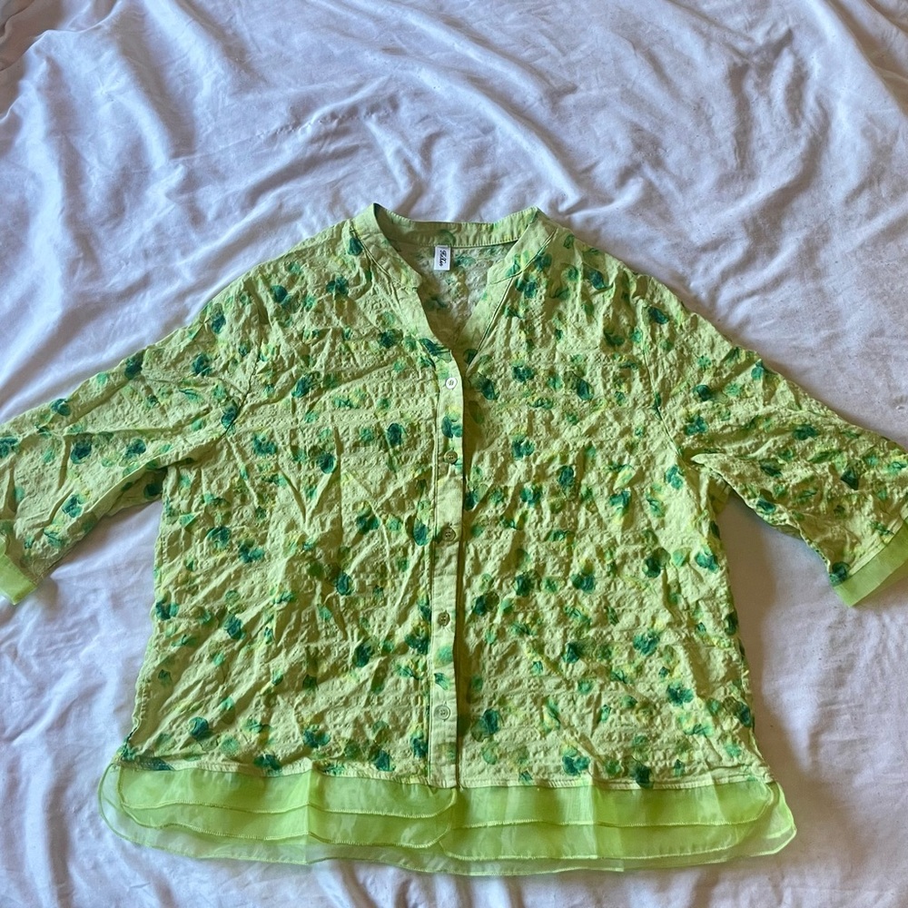 Green Floral Button-Up Blouse